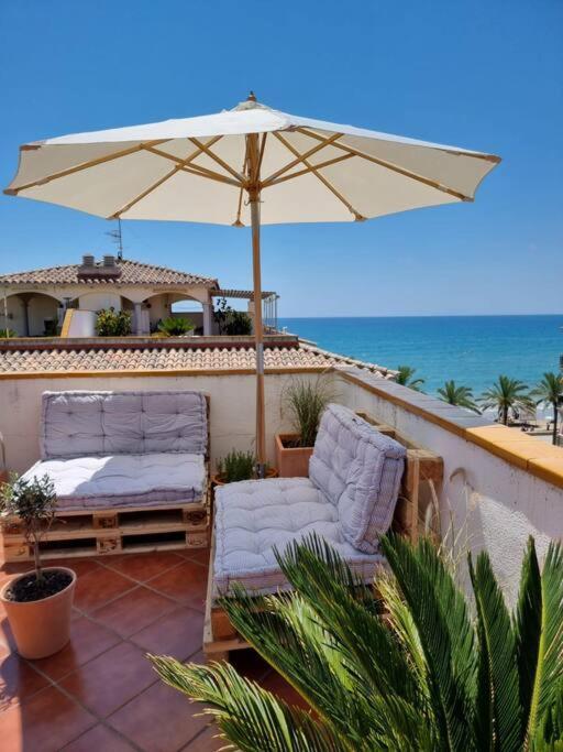 Cal Salmare Seafront Apartment With Rooftop Terrace And Pool Calafell Luaran gambar