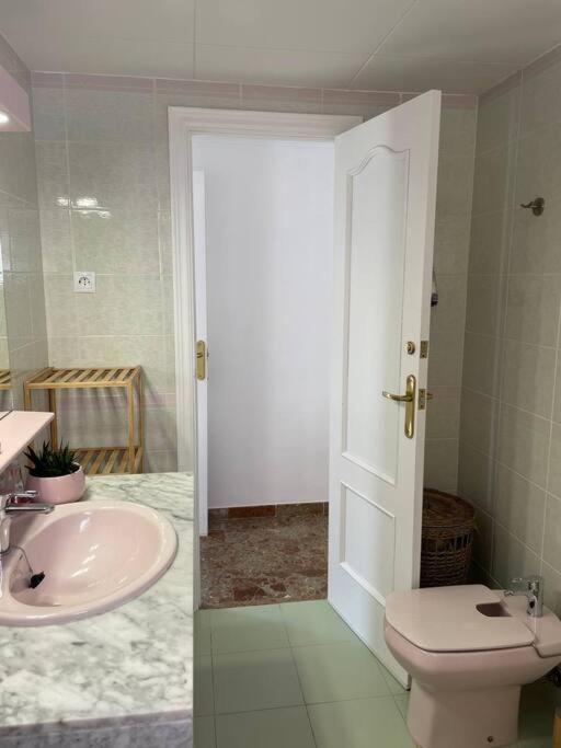 Cal Salmare Seafront Apartment With Rooftop Terrace And Pool Calafell Luaran gambar