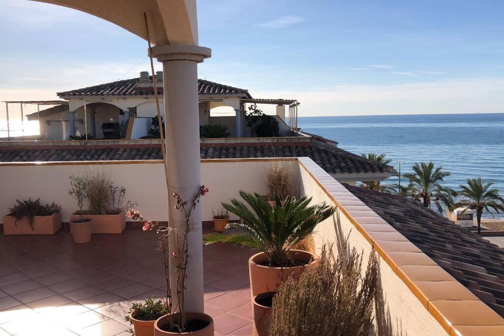 Cal Salmare Seafront Apartment With Rooftop Terrace And Pool Calafell Luaran gambar