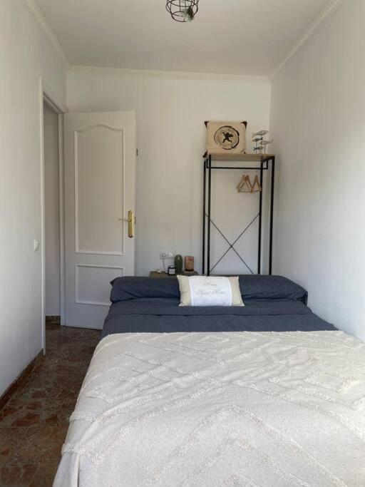 Cal Salmare Seafront Apartment With Rooftop Terrace And Pool Calafell Luaran gambar